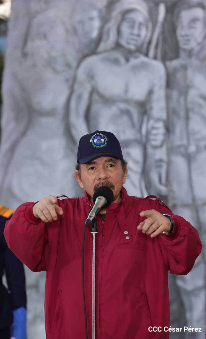 COMANDANTE